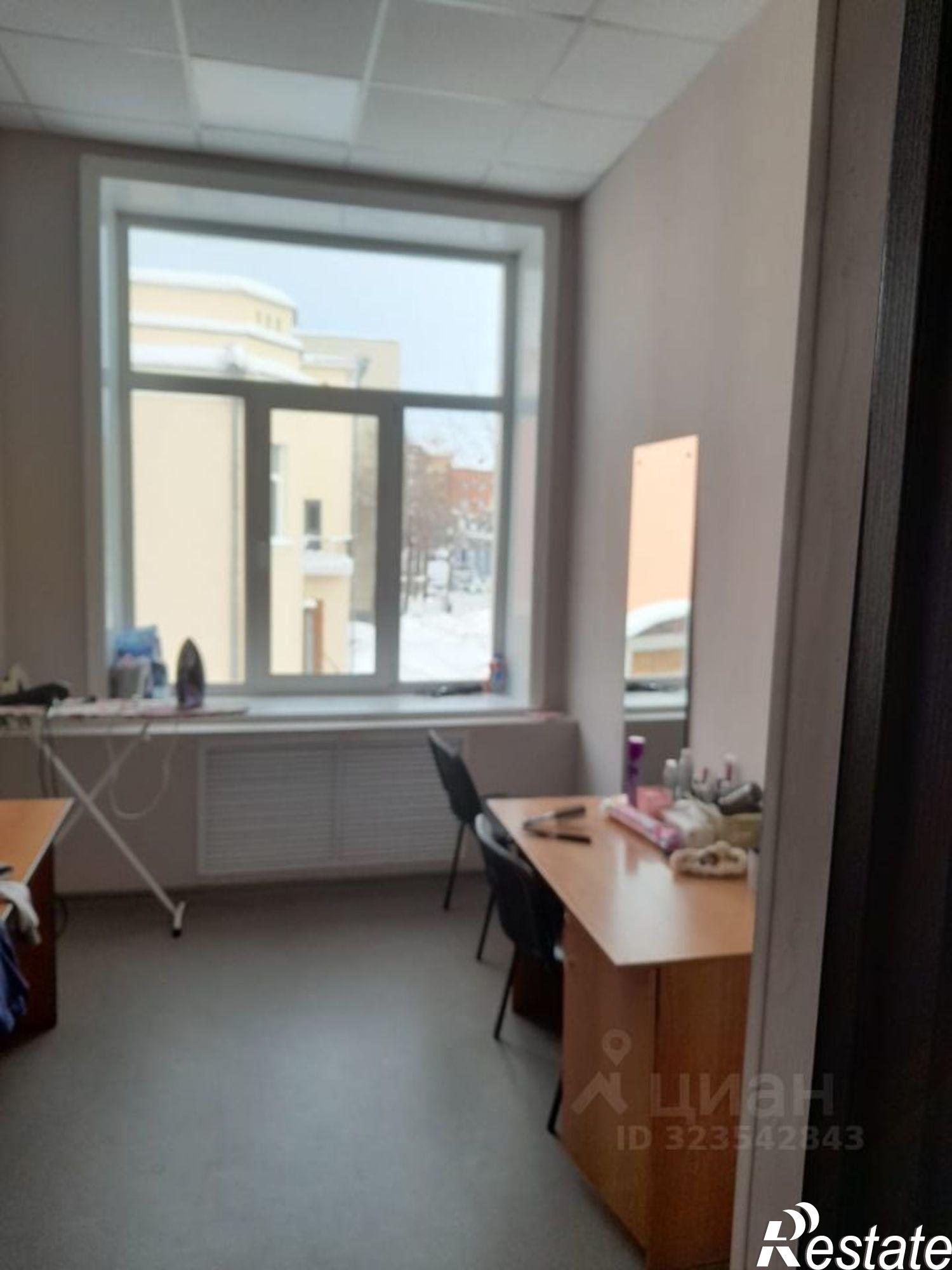 Купить помещение свободного назначения за 31 482 300 рублей на ул Пионерская, 31