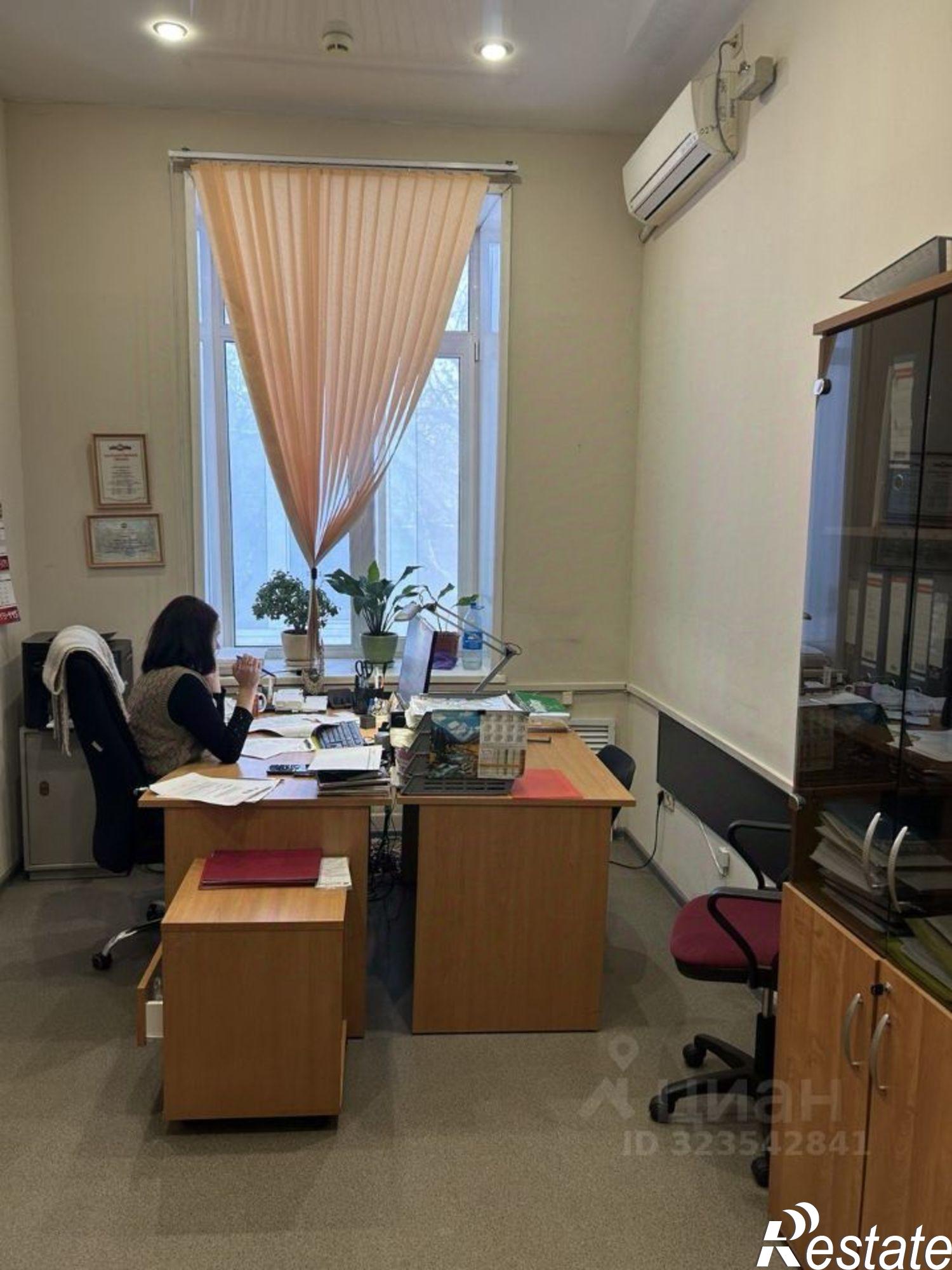 Купить помещение свободного назначения за 28 551 600 рублей на ул Пионерская, 31