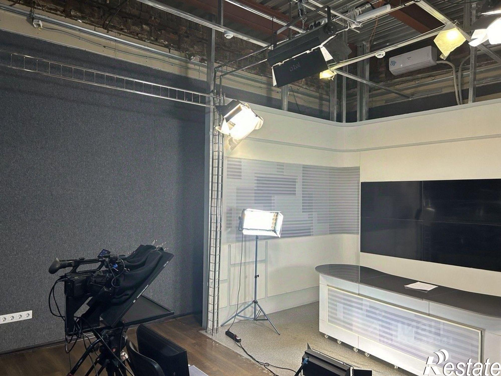 Купить помещение свободного назначения за 28 551 600 рублей на ул Пионерская, 31