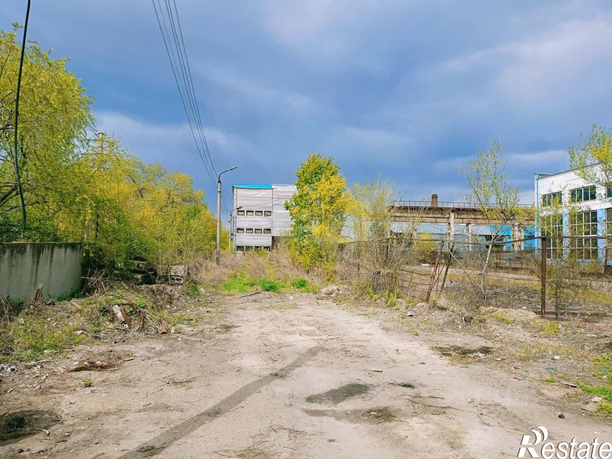 Купить складское помещение за 90 000 000 рублей