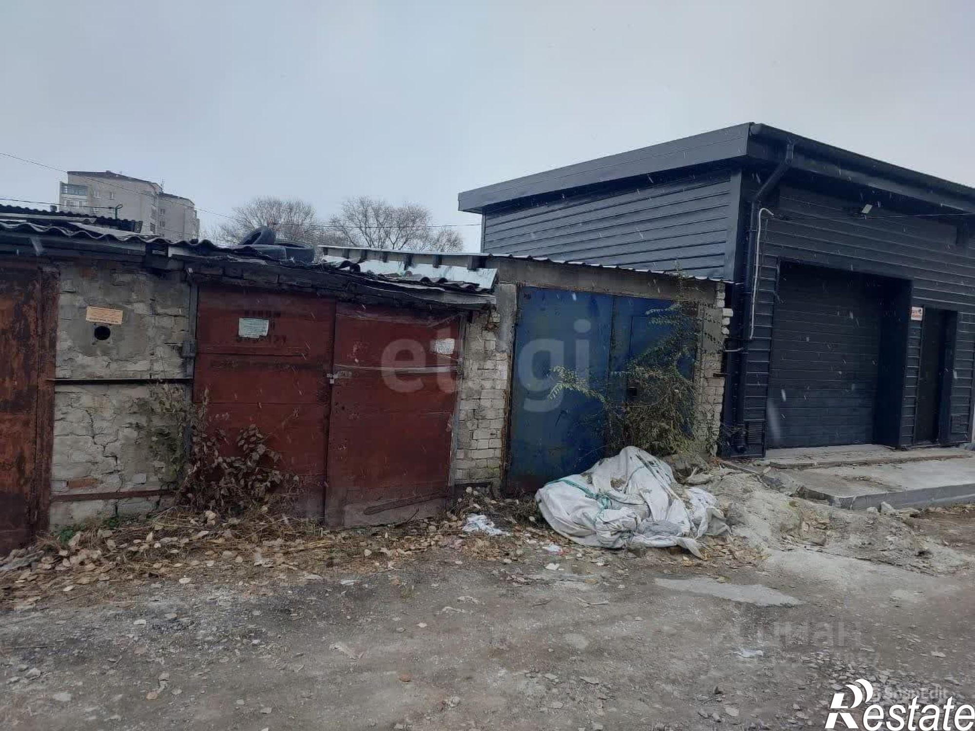 Купить гараж, место в паркинге за 550 008 рублей