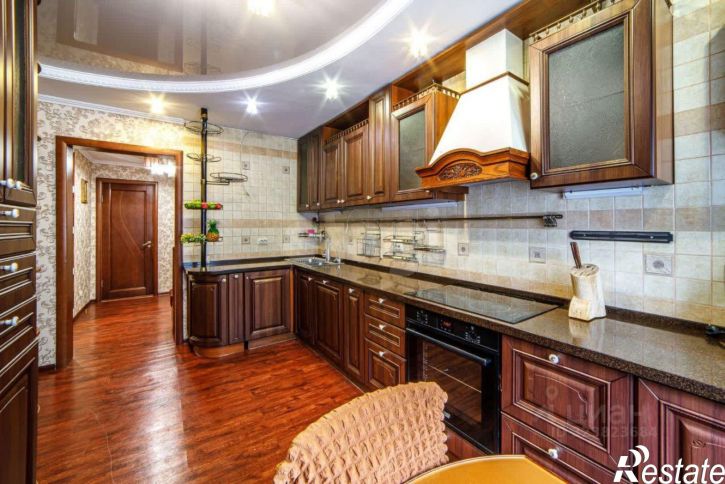 5-комн квартира ул Мухина, 18,  д. 18