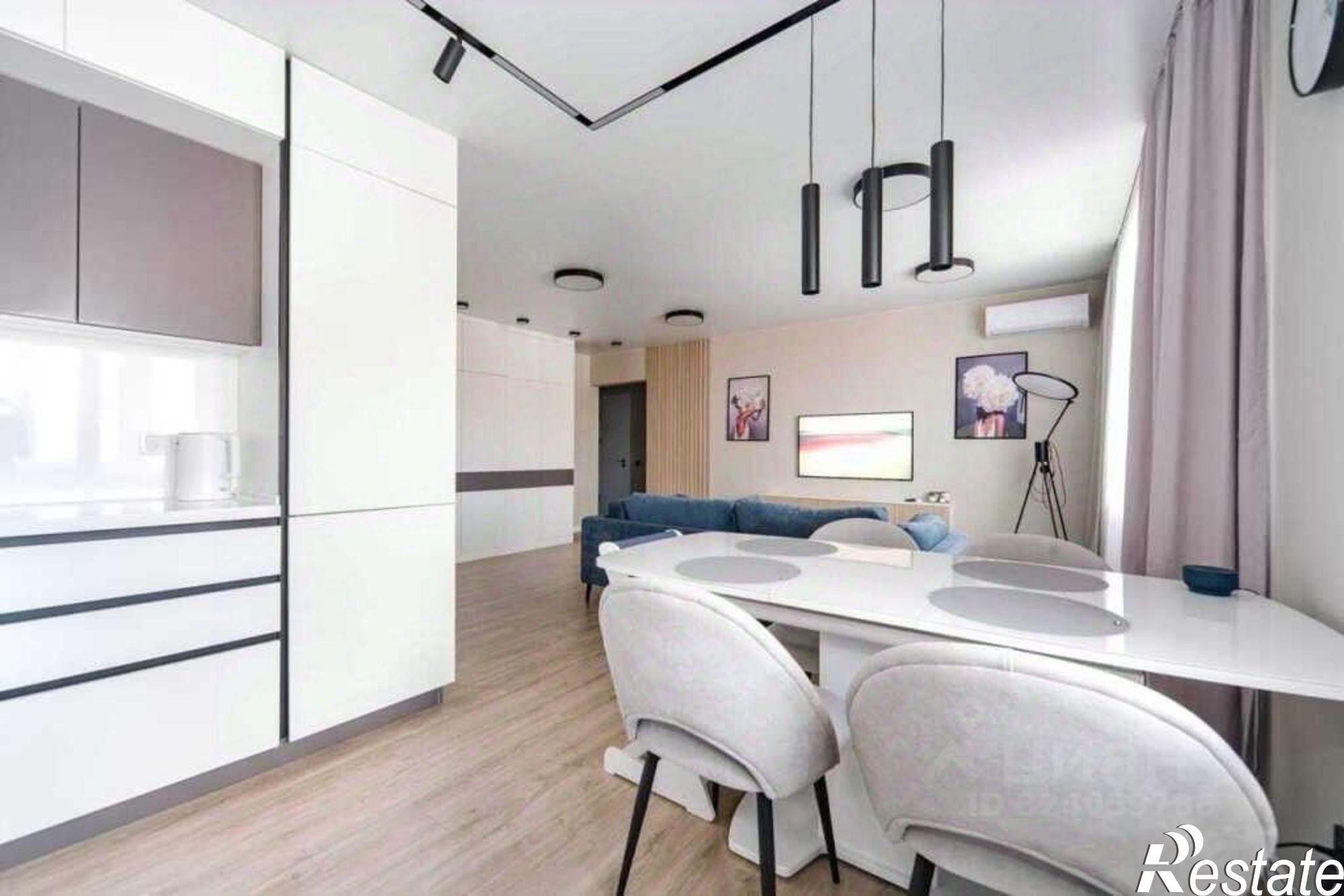 Купить квартиру за 11 250 000 рублей на ул Институтская, 3/1