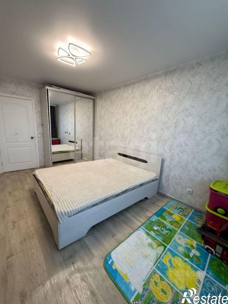 4-комн квартира ул Зейская, 36/6,  д. 36/6