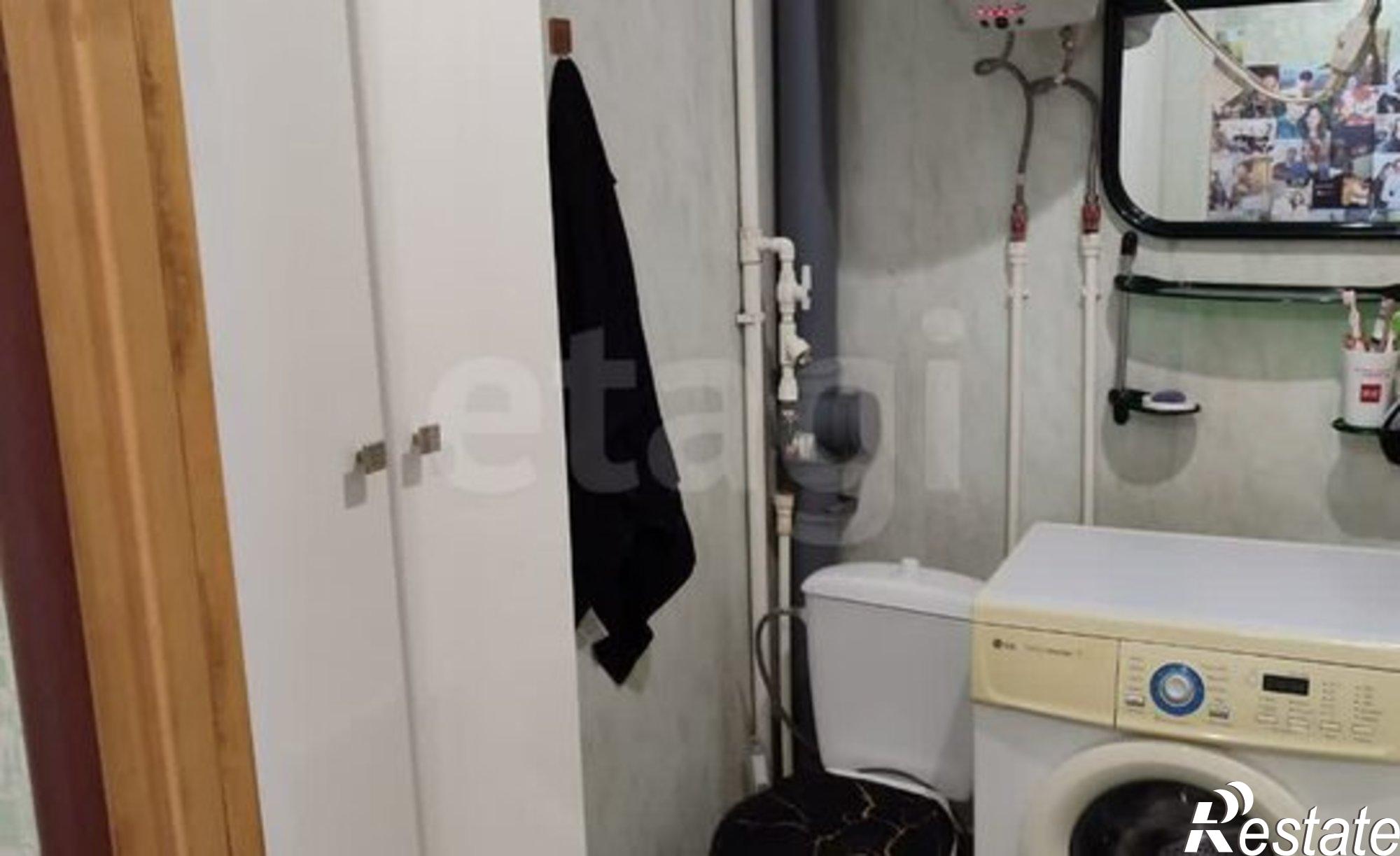 Купить квартиру за 4 500 000 рублей на Микрорайон 4 Полевая улица, 12