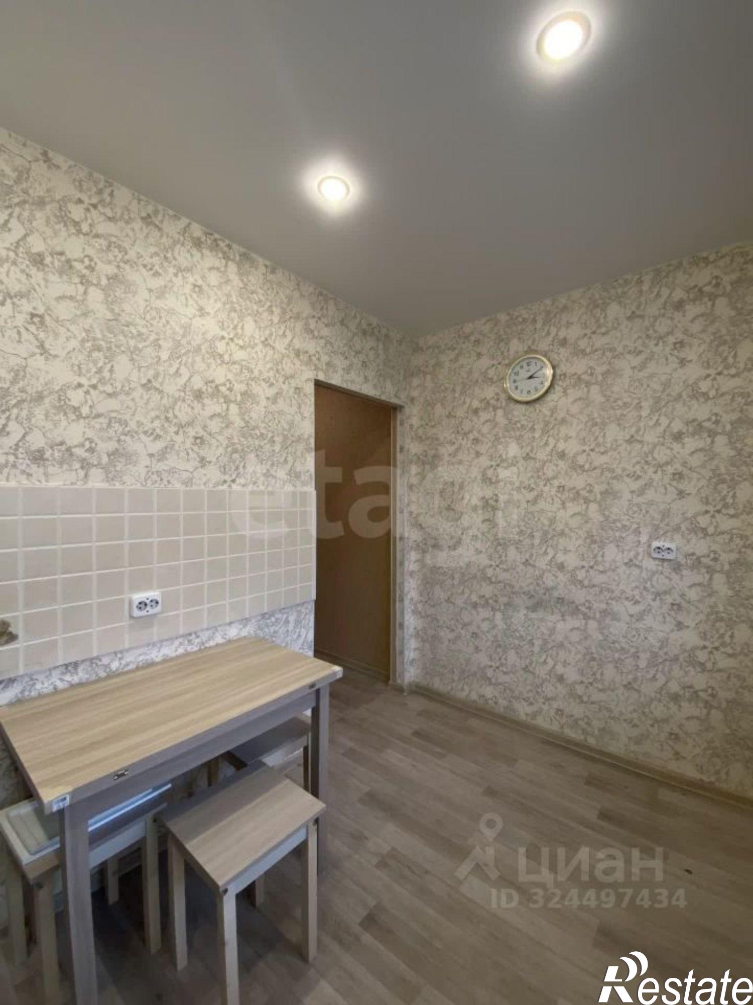 Купить квартиру за 4 700 000 рублей на Микрорайон 4 Сосновая улица, 3/2