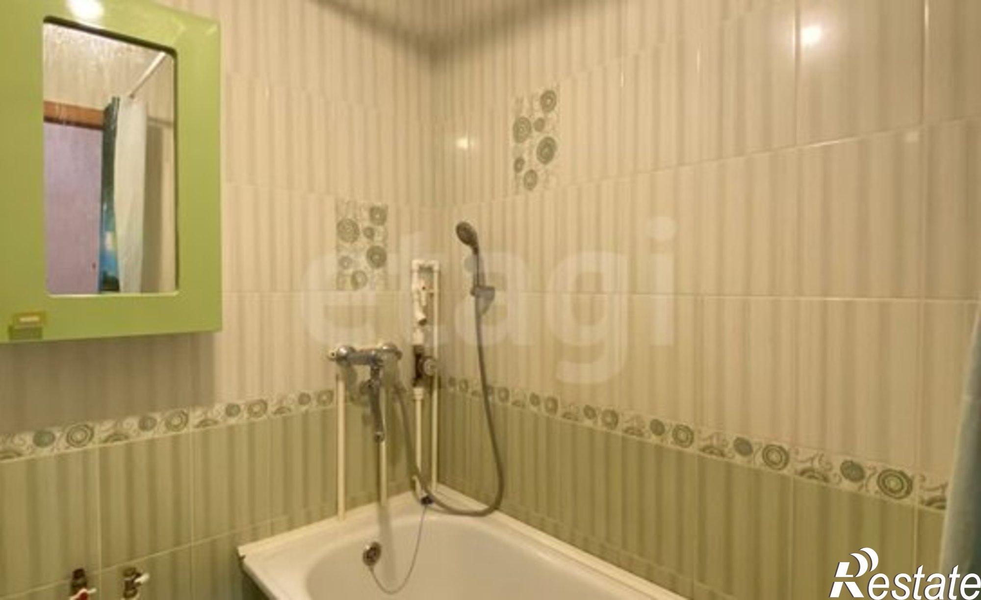 Купить квартиру за 4 700 000 рублей на Микрорайон 4 Сосновая улица, 3/2