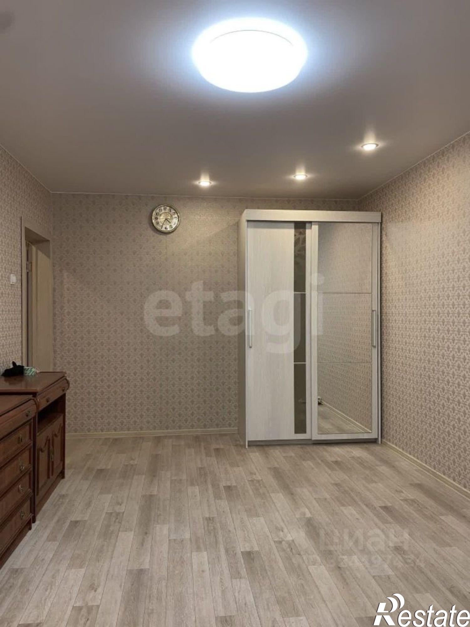 Купить квартиру за 4 700 000 рублей на Микрорайон 4 Сосновая улица, 3/2