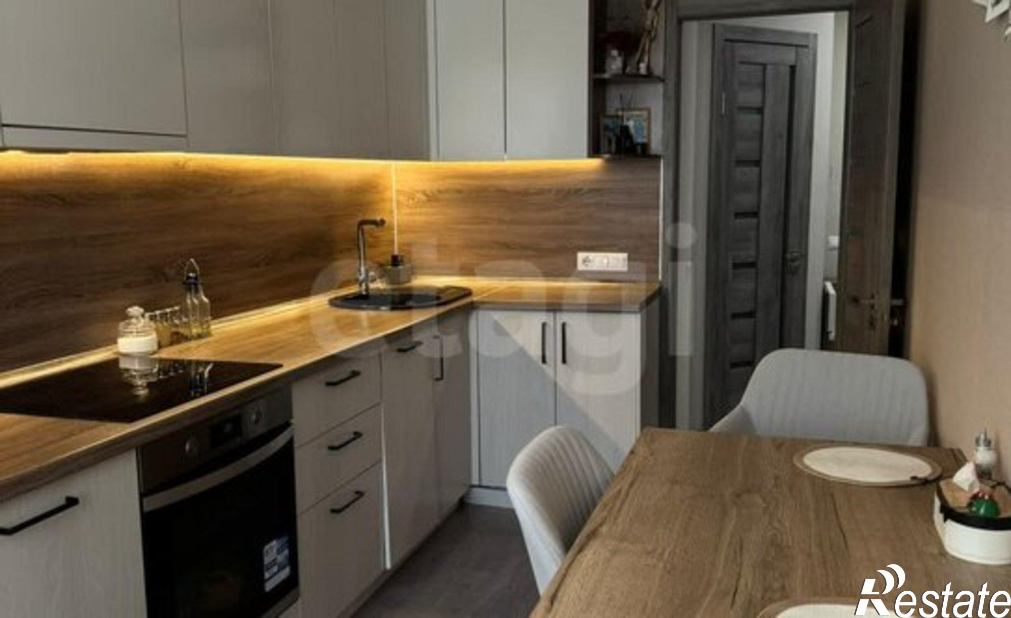 Купить квартиру за 6 800 000 рублей на ул Василенко, 16/1