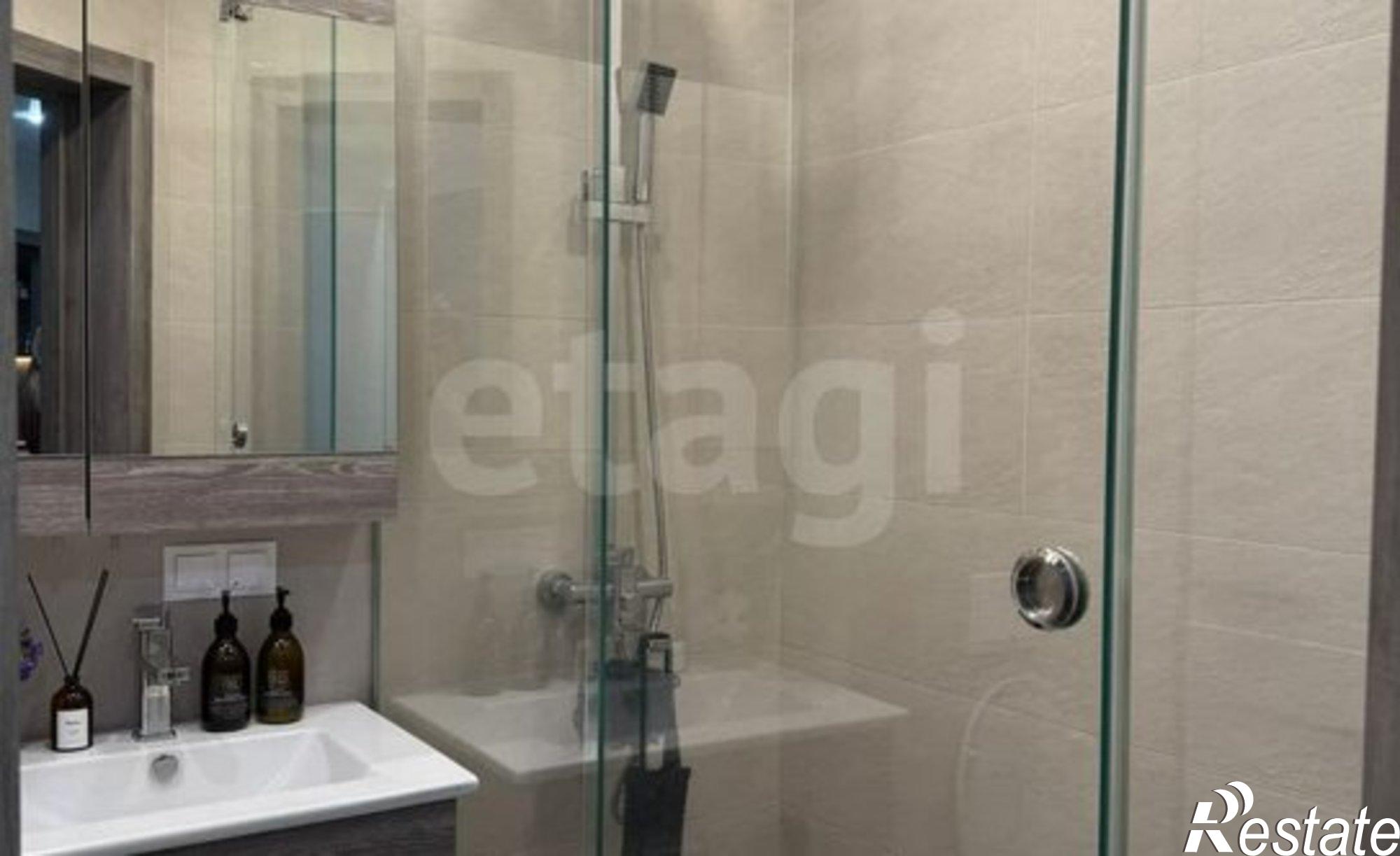 Купить квартиру за 6 800 000 рублей на ул Василенко, 16/1