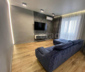 2-комн, 60кв м, этаж 8/9 улица Горького, 40