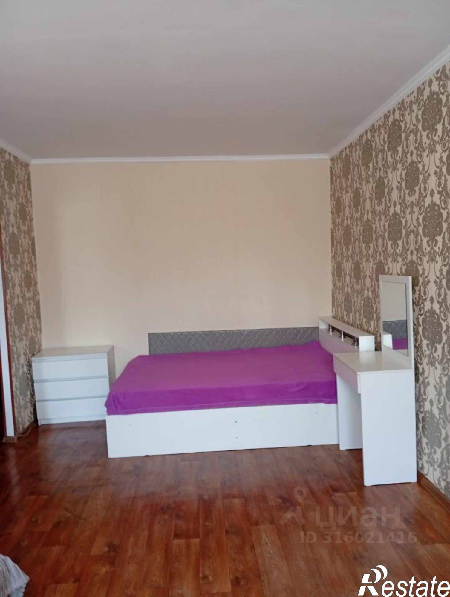 Сдать квартиру за 32 000 рублей на ул Воронкова, 13