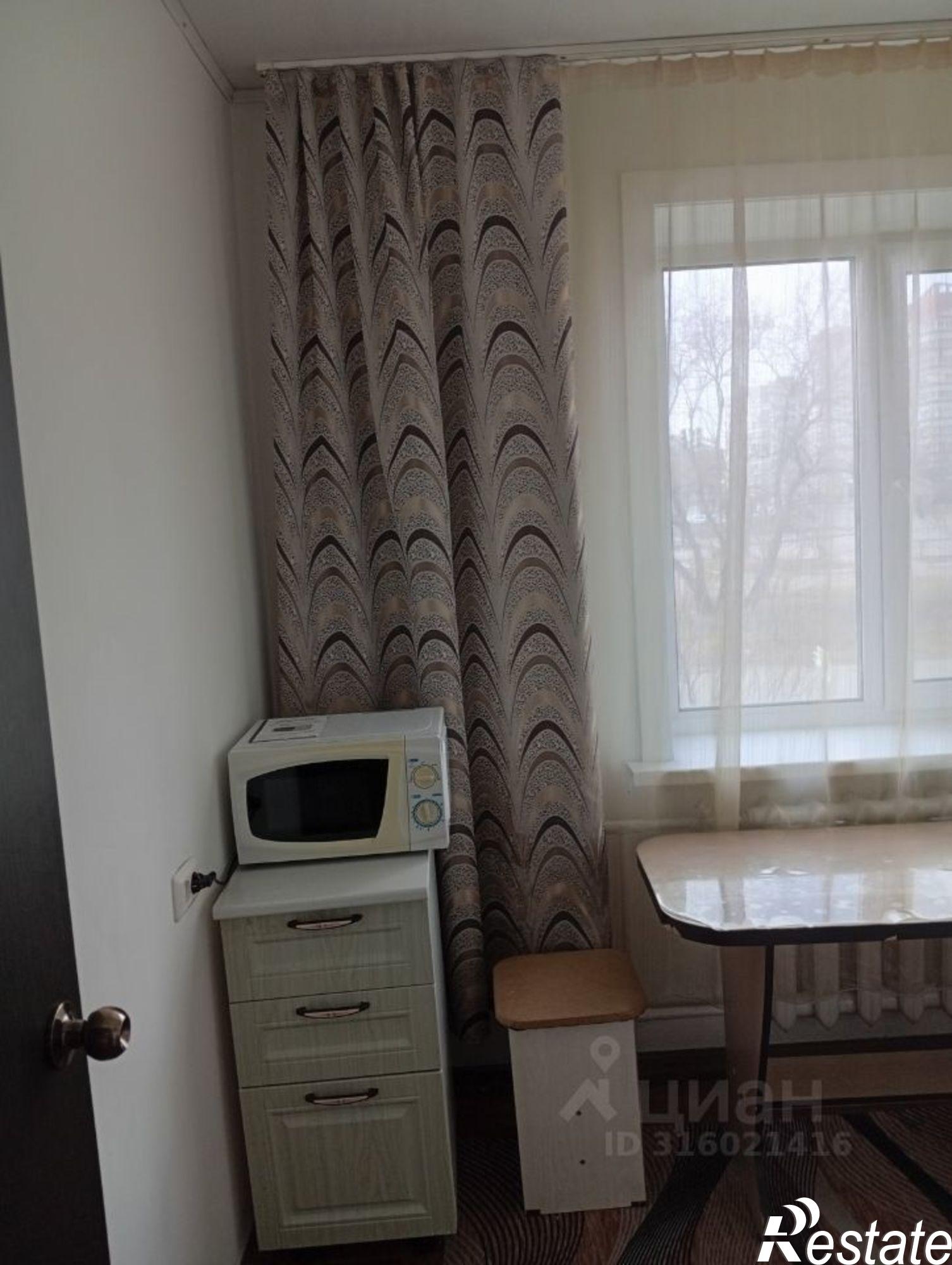 Сдать квартиру за 32 000 рублей на ул Воронкова, 13