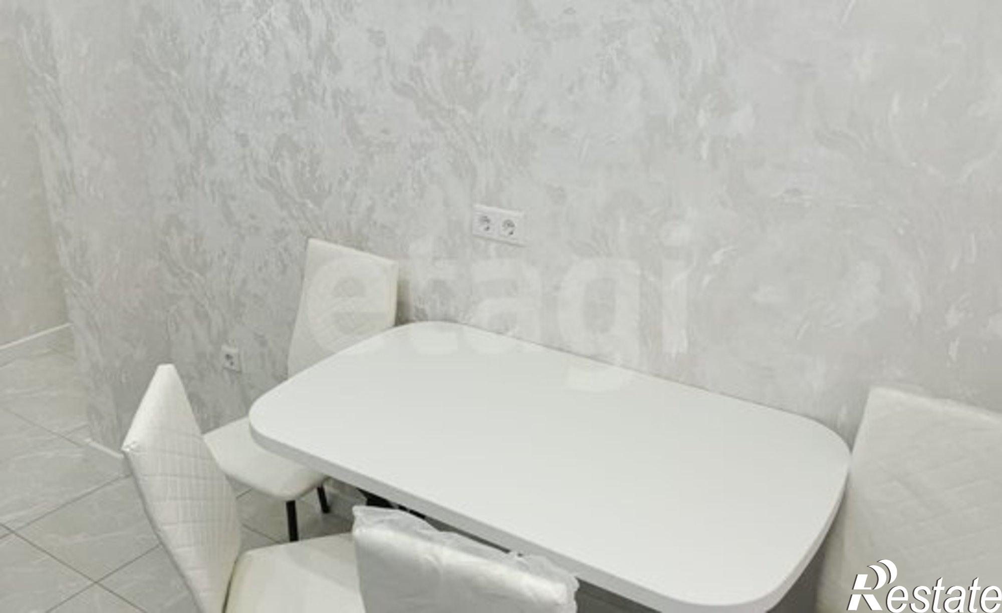 Купить квартиру за 7 960 000 рублей на ул Калинина, 110