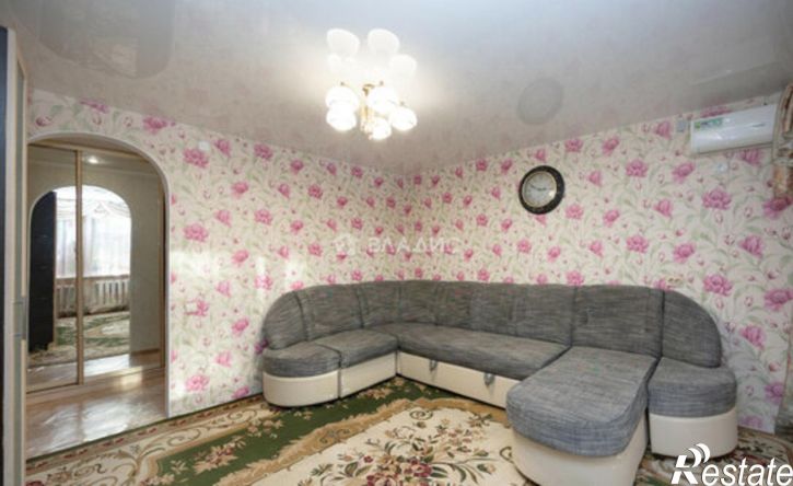 2-комн квартира улица Кирова, 52,  д. 52