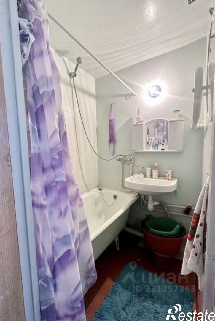 3-комн квартира ул Плеханова, 24,  д. 24
