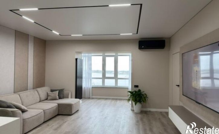 4-комн квартира ул Политехническая, 1,  д. 1