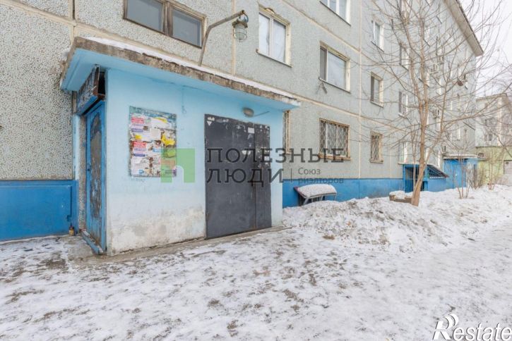 3-комн квартира ул Кантемирова, 13А,  д. 13А
