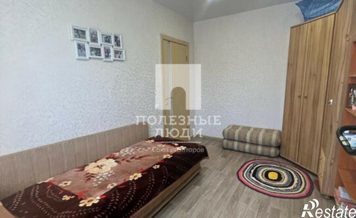3-комн квартира село Ивановка, улица Кирова, 84