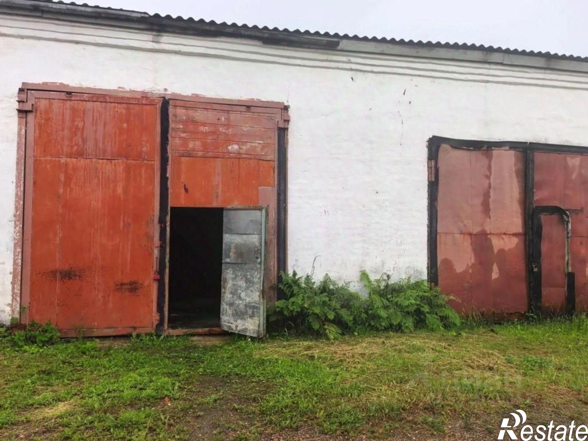 Купить гараж, место в паркинге за 5 000 240 рублей на ул Ленина, 75