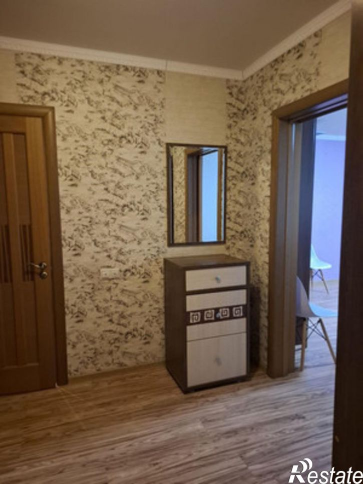 2-комн квартира улица Матросова, 8