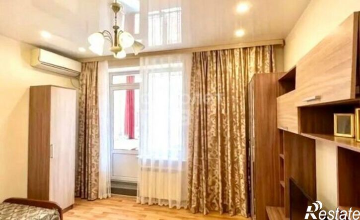 3-комн квартира ул Литейная, 93,  д. 93