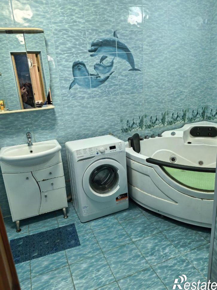3-комн квартира ул Кантемирова, 23,  д. 23