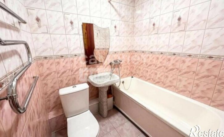 2-комн квартира Колхозный пер, 1,  д. 1