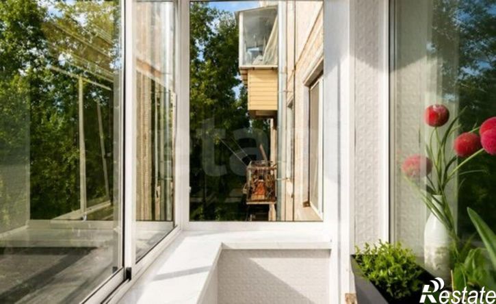 3-комн квартира ул 50 лет Октября, 206/1,  д. 206/1