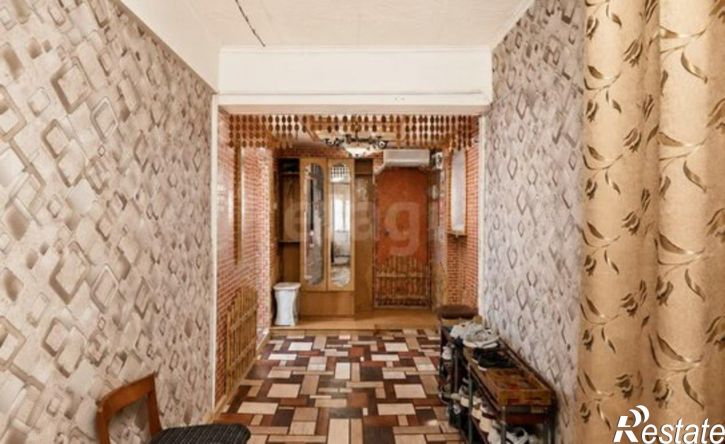3-комн квартира ул 50 лет Октября, 206/1,  д. 206/1