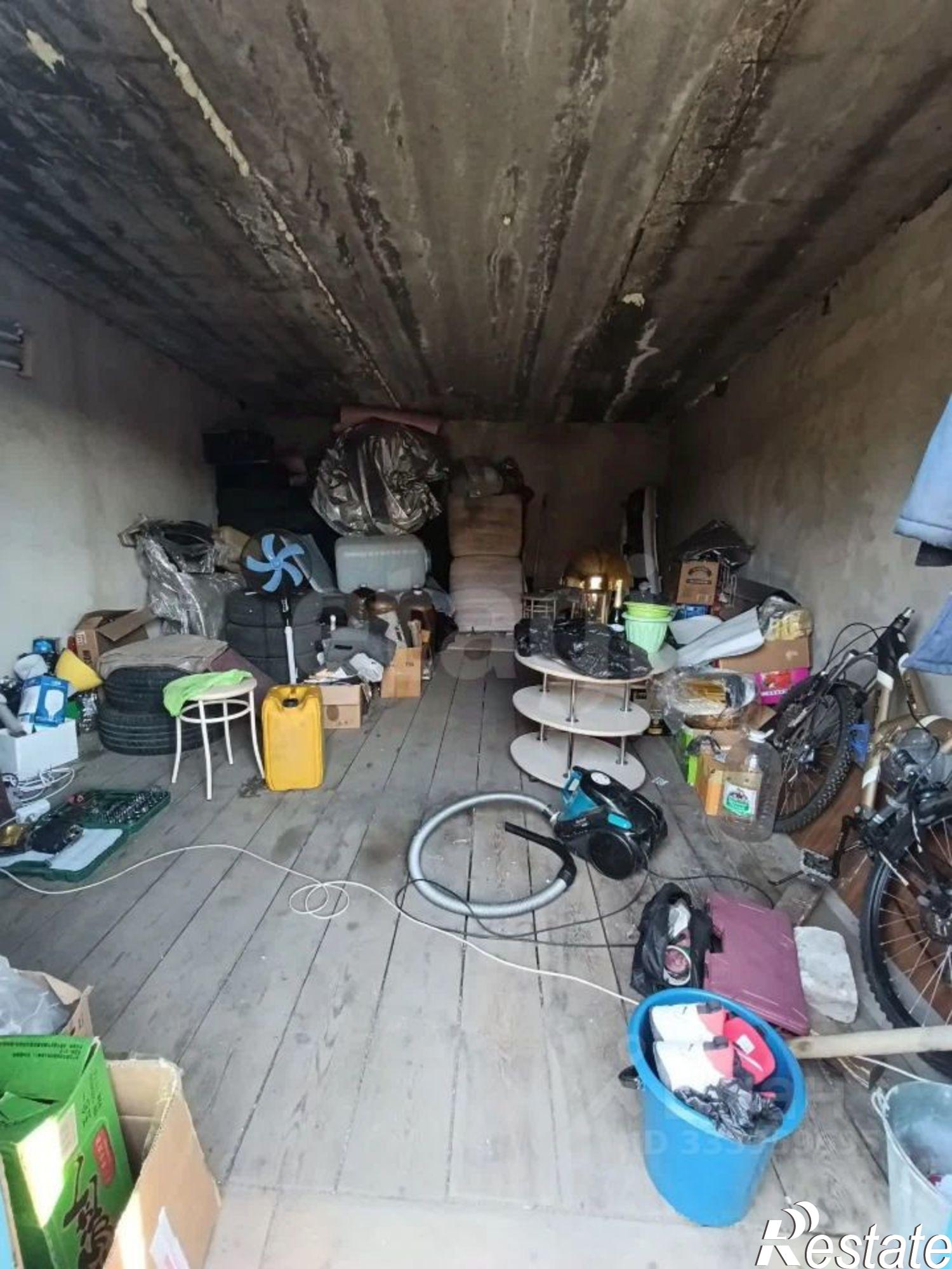Купить гараж, место в паркинге за 1 350 010 рублей на ул Ленина, 135