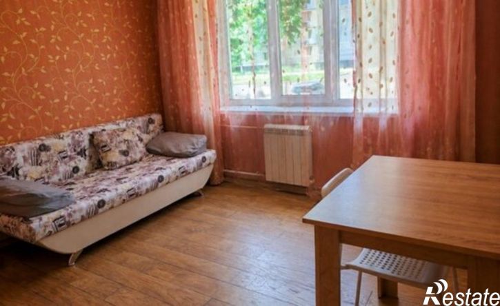 4-комн квартира ул Институтская, 17,  д. 17