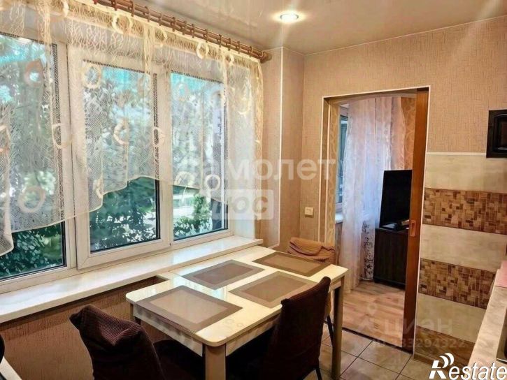 3-комн квартира Театральная улица, 42/2,  д. 42/2