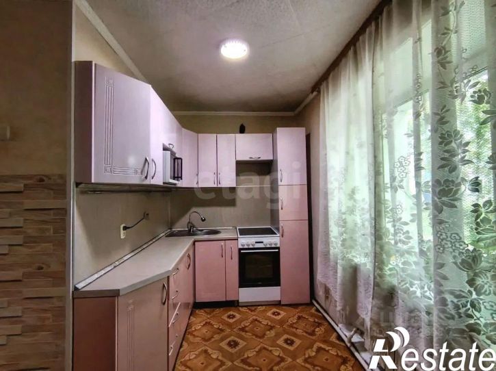 4-комн квартира улица Пархоменко, 95,  д. 95